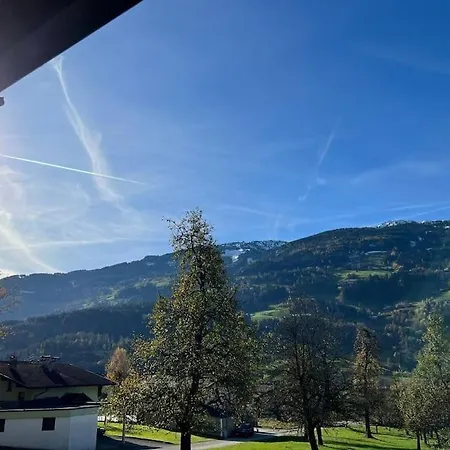 Gamsbock Panorama View Balkon, Gartensauna, Garten, Grillplatz Apartment