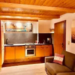 Apartman Gamsbock Panorama View Balkon, Gartensauna, Garten, Grillplatz Stumm