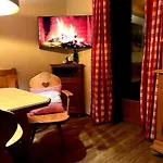Apartman Gamsbock Panorama View Balkon, Gartensauna, Garten, Grillplatz Stumm