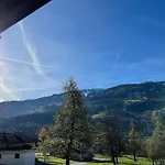 Gamsbock Panorama View Balkon, Gartensauna, Garten, Grillplatz Апартаменты